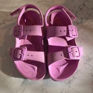 Cat and Jack sandals